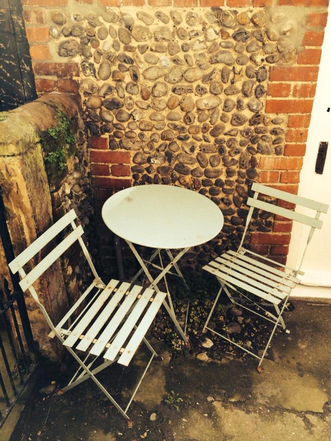 2 Bedroomed Fisherman'S Cottage Near Quay Blakeney  Exterior foto