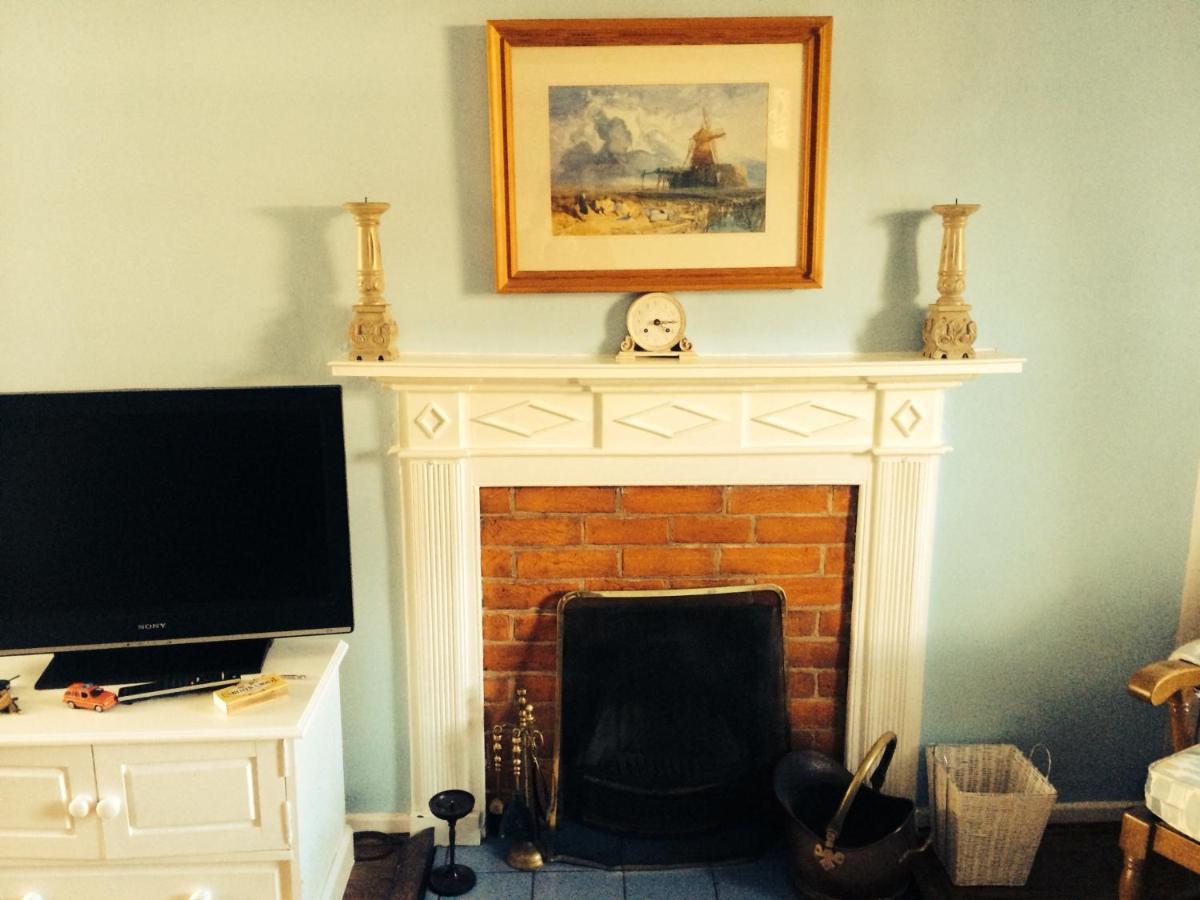 2 Bedroomed Fisherman'S Cottage Near Quay Blakeney  Exterior foto